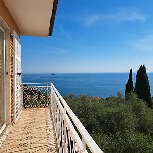 Apartment Degli Ulivi - Free Parking, Lerici