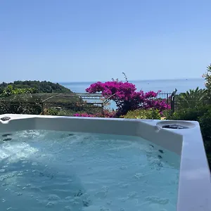 Il Mare Blu Lerici